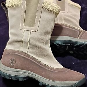 Timberland Women's Beige and Brown Winter Boots